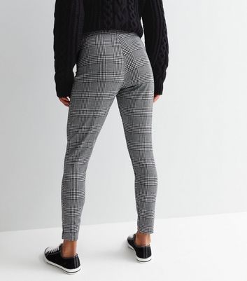 Checked leggings new on sale look