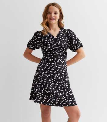 Girls Black Heart Print Ruched Puff Sleeve Dress