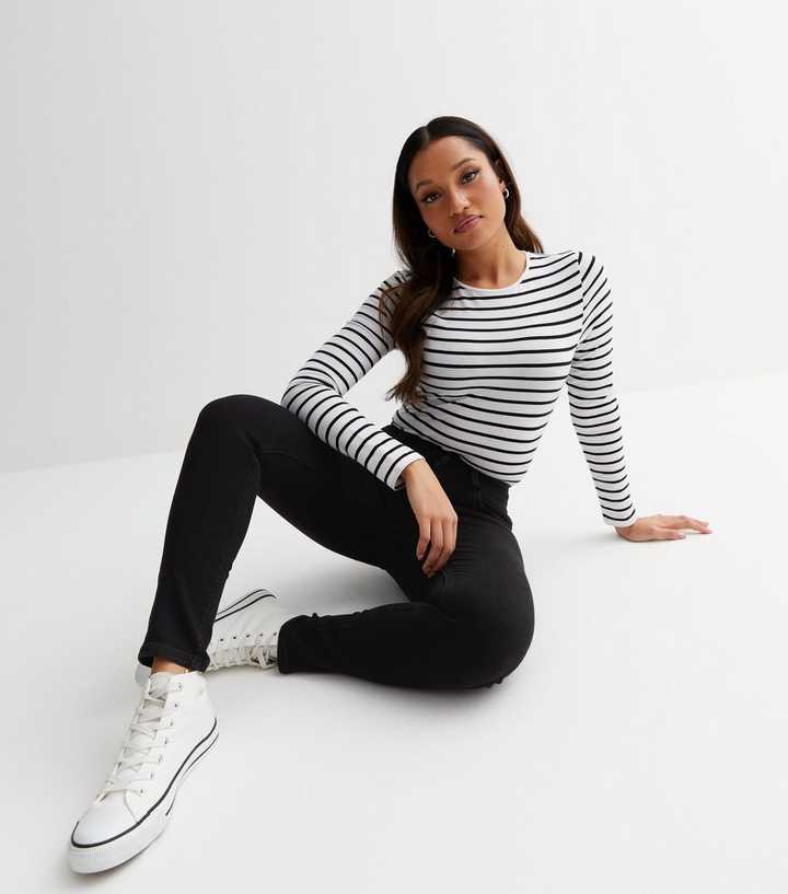 Byen Søgemaskine optimering Daisy Petite Black Mid Rise Amie Skinny Jeans | New Look