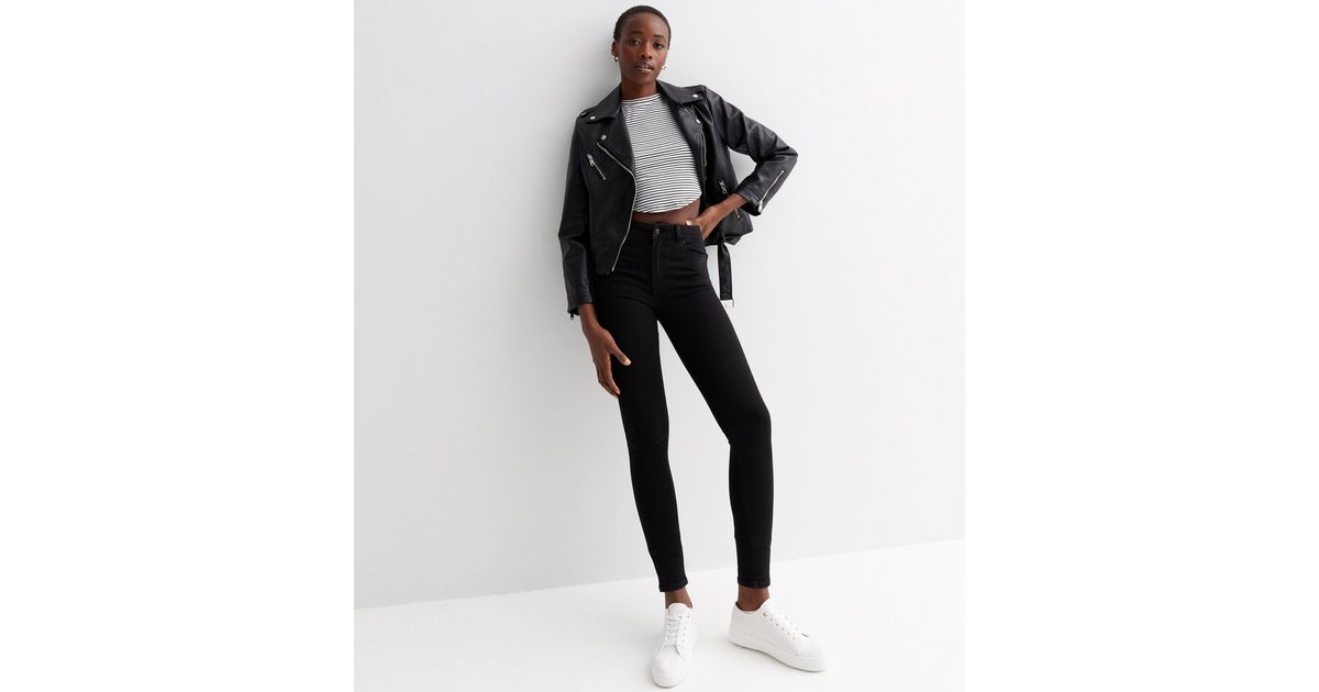Tall Black Mid Rise Amie Skinny Jeans | New Look