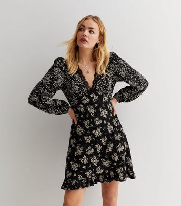 Black Mixed Floral Crinkle Long Sleeve Lace Trim Mini Dress