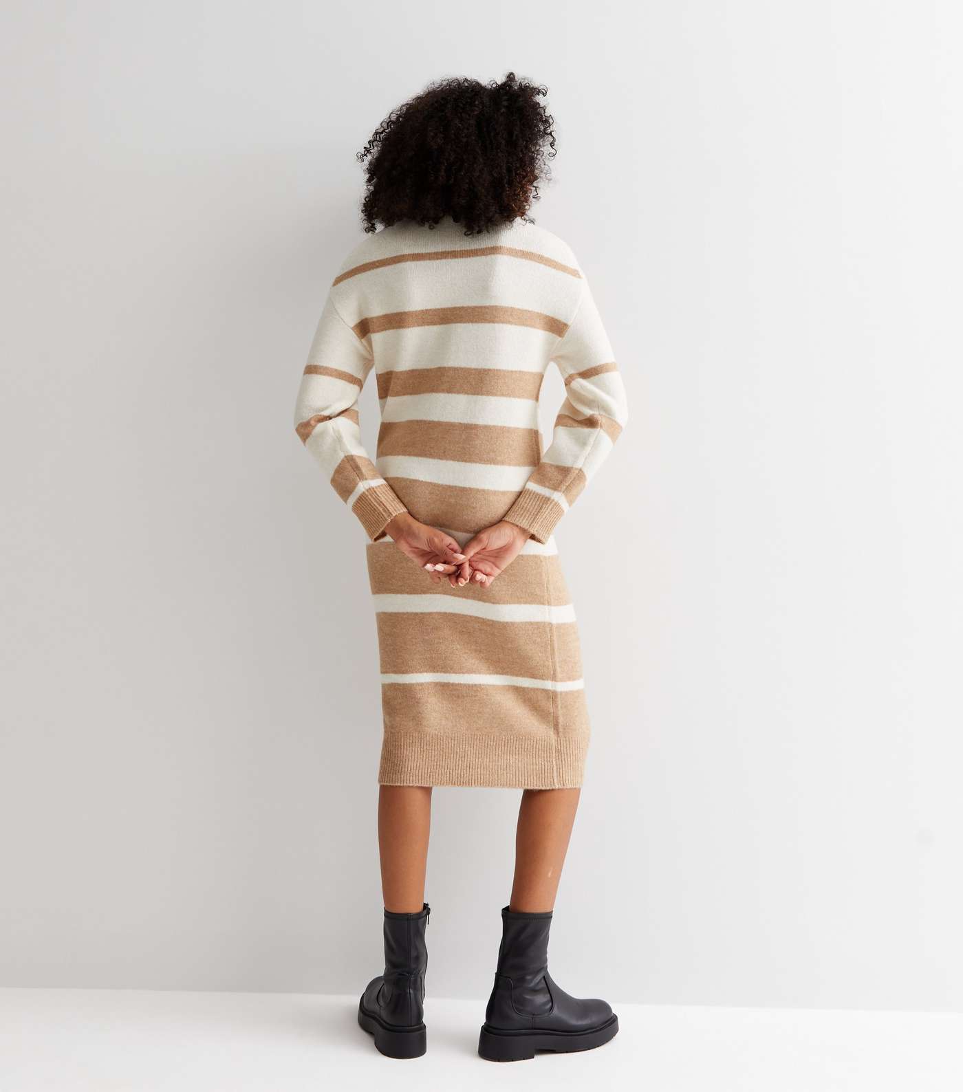 Brown Stripe Knit Crew Neck Midi Dress Image 4