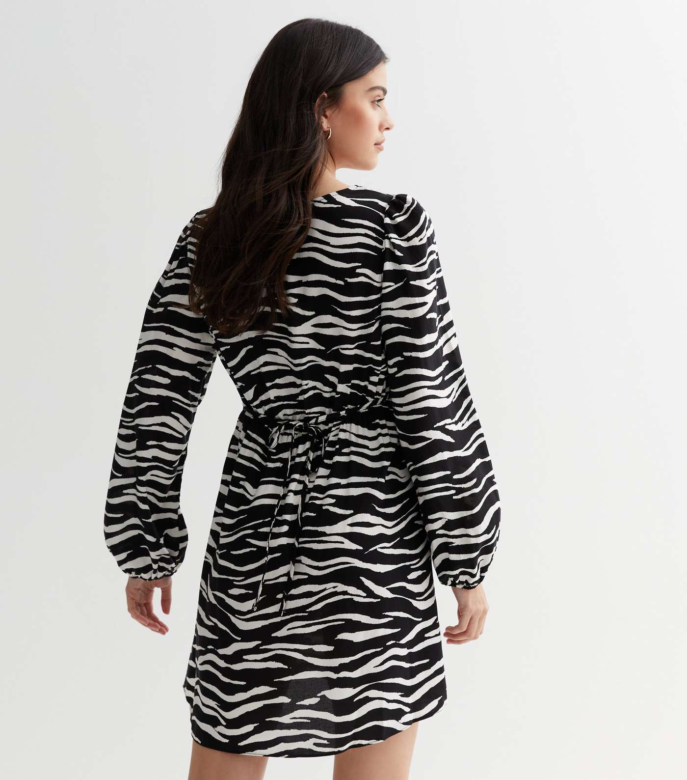 Black Zebra Print V Neck Long Sleeve Mini Dress Image 4