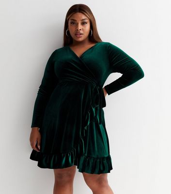 BABEYOND Dark Green Velvet Dress - Long Sleeve Velvet Dress for Women with  Cosy Feels and Luxurious Flowing Drape Crew Neck at Amazon Women's Clothing  store