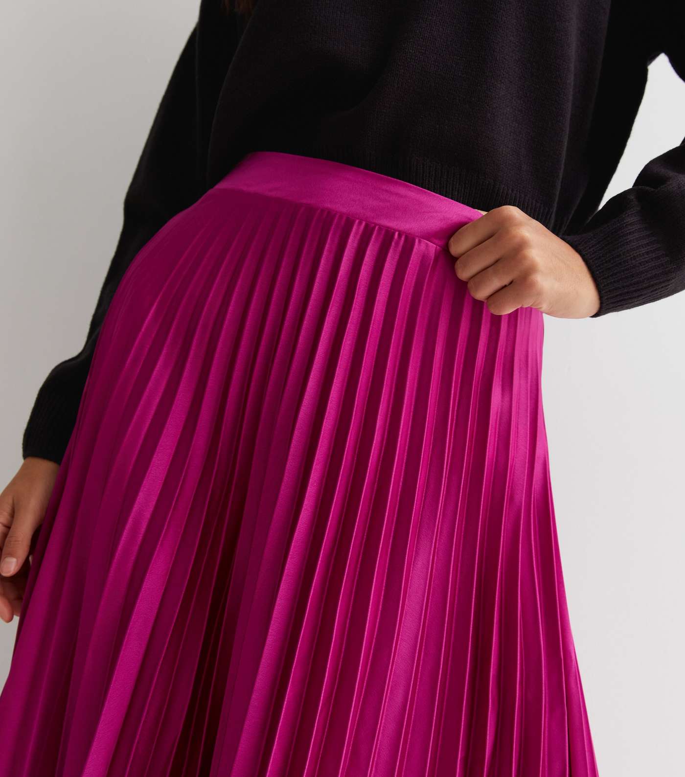 Deep Pink Satin Pleated Midi Skirt Image 3