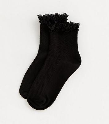 Girls Black Cable Knit Frill Ankle Socks New Look