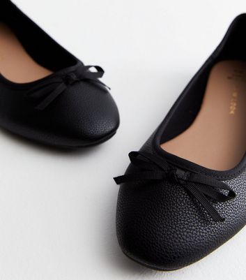 Black leather 2025 ballerina pumps