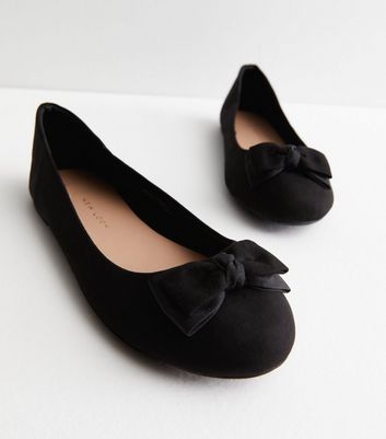 Plain black clearance ballet pumps