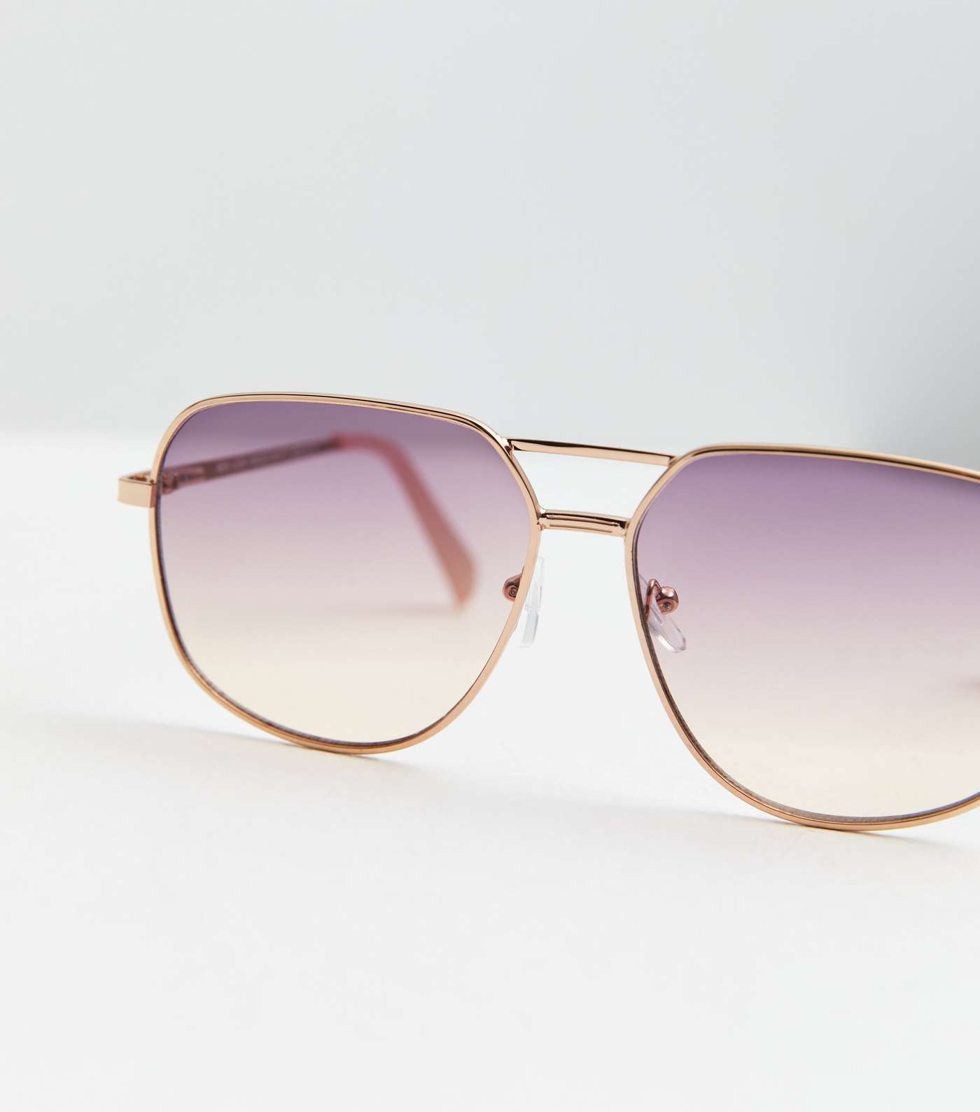 Rose Gold Pilot Sunglasses Image 3