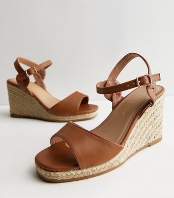 wide fit tan wedges