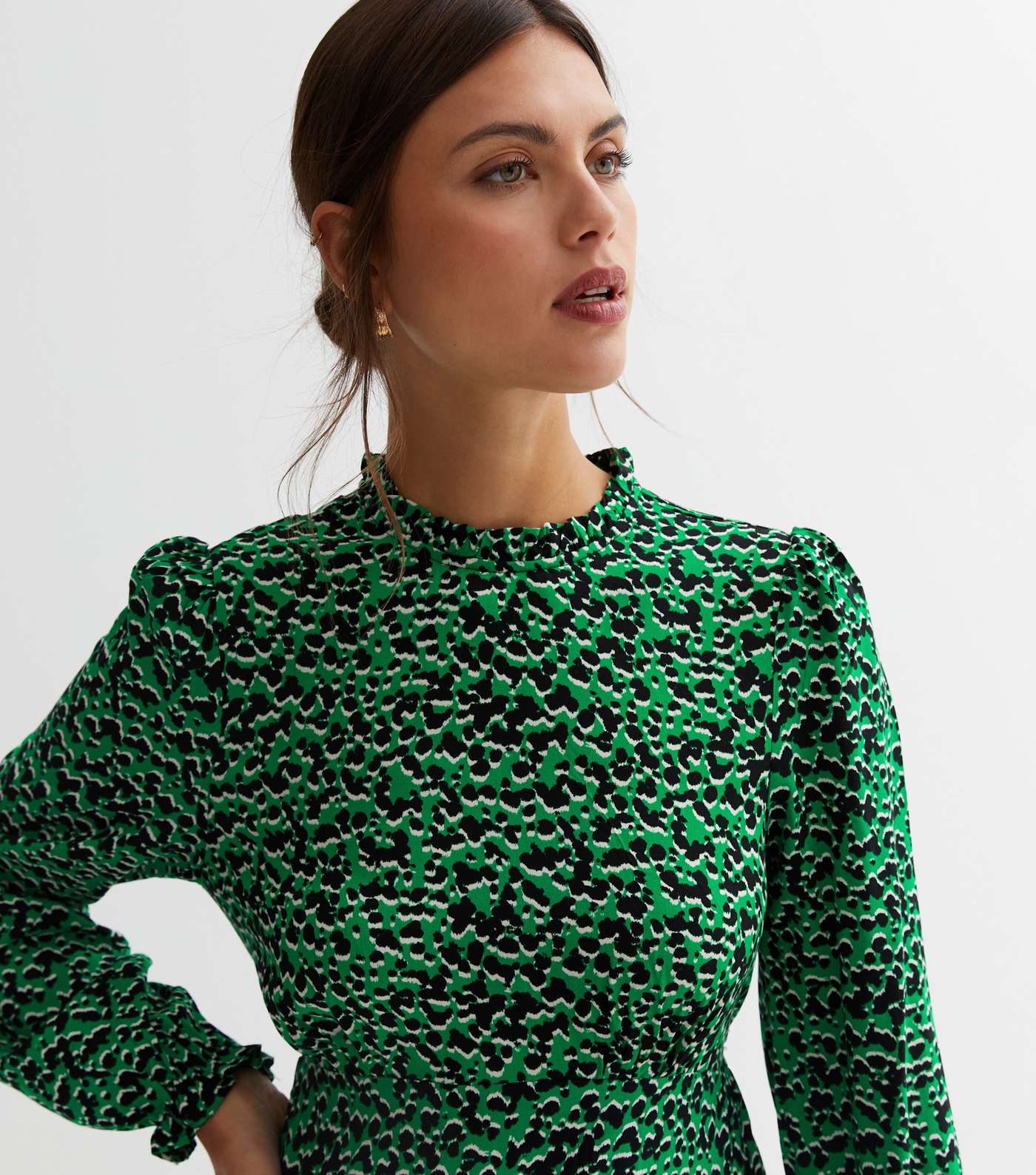 Green Abstract High Neck Midi Dress Image 3