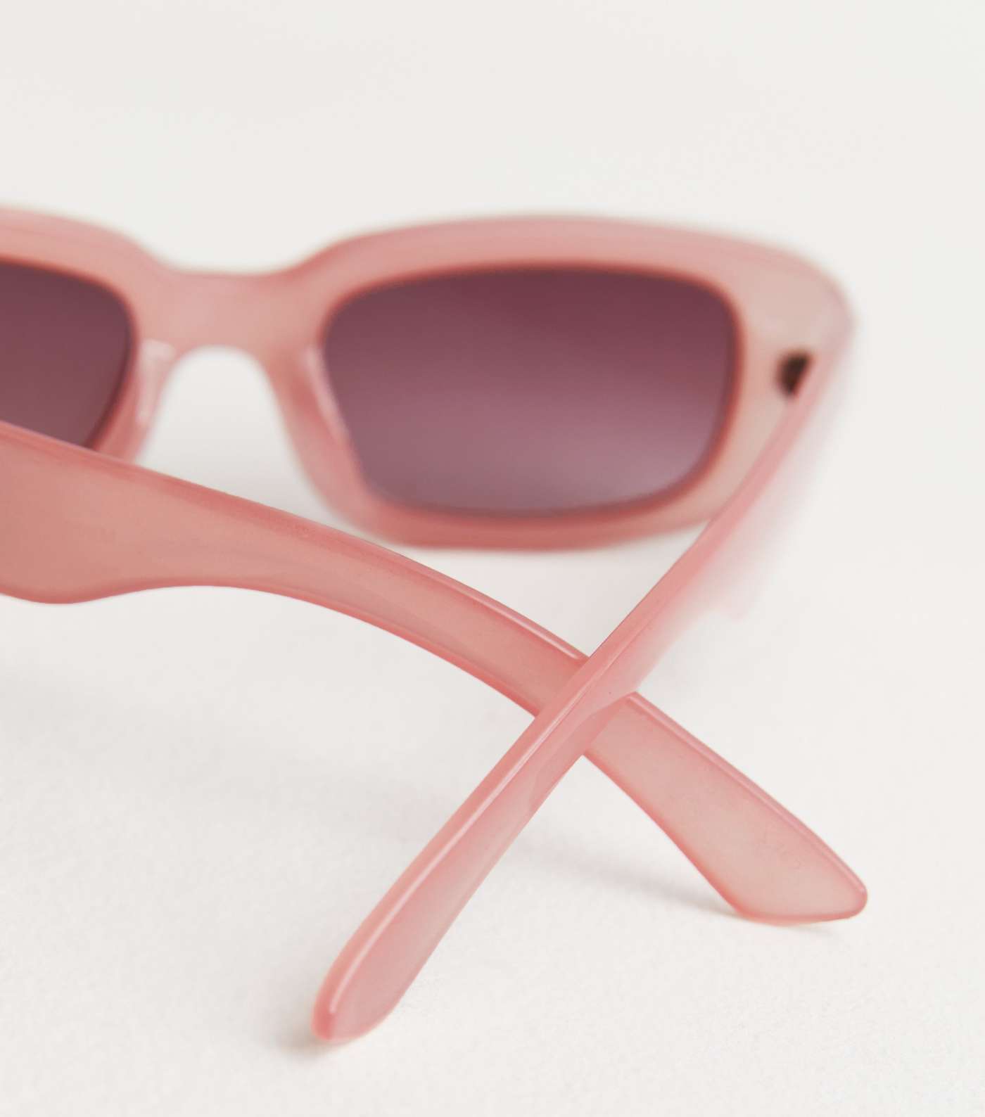 Pink Rectangle Frame Sunglasses Image 4