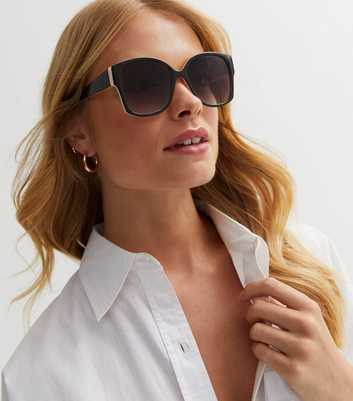 Black Contrast Square Sunglasses 