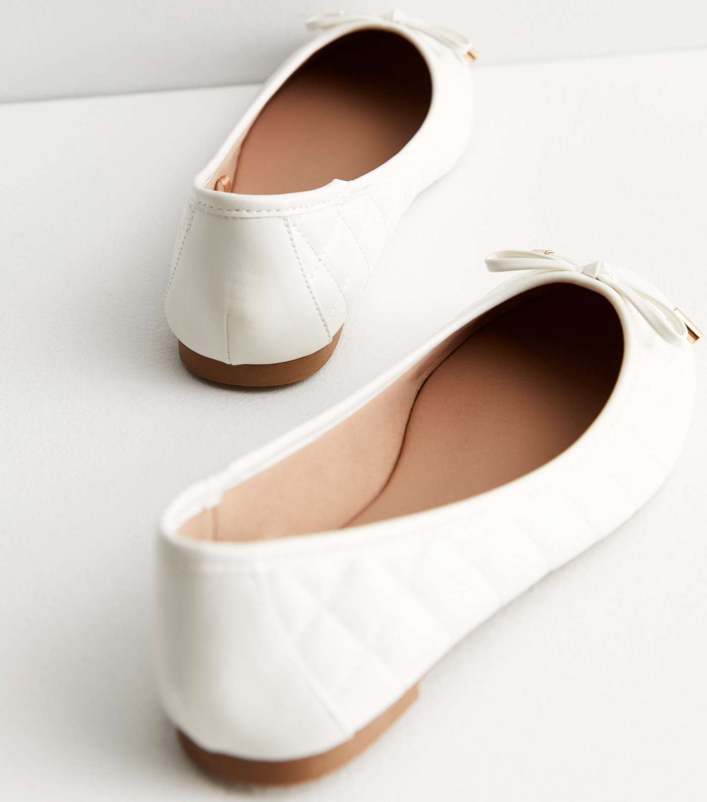 Wide Fit White Quilted Leather-Look Bow Ballerina Pumps Image 4