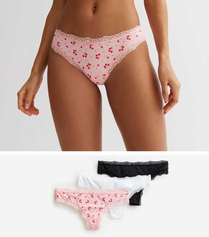 https://media2.newlookassets.com/i/newlook/852794509/womens/clothing/lingerie/3-pack-cherry-heart-leg-lace-thong.jpg?strip=true&qlt=50&w=720