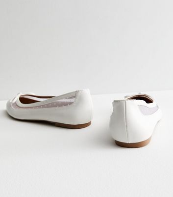 Womens white hot sale leather flats