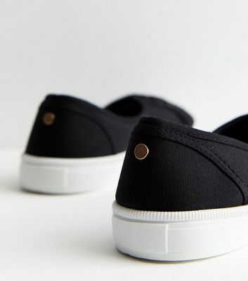 Slip on sale black canvas shoes