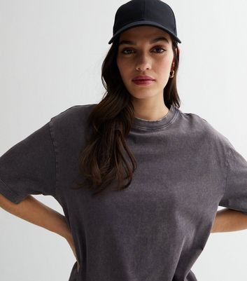 New Look oversized T-shirt with Vancouver print in gray