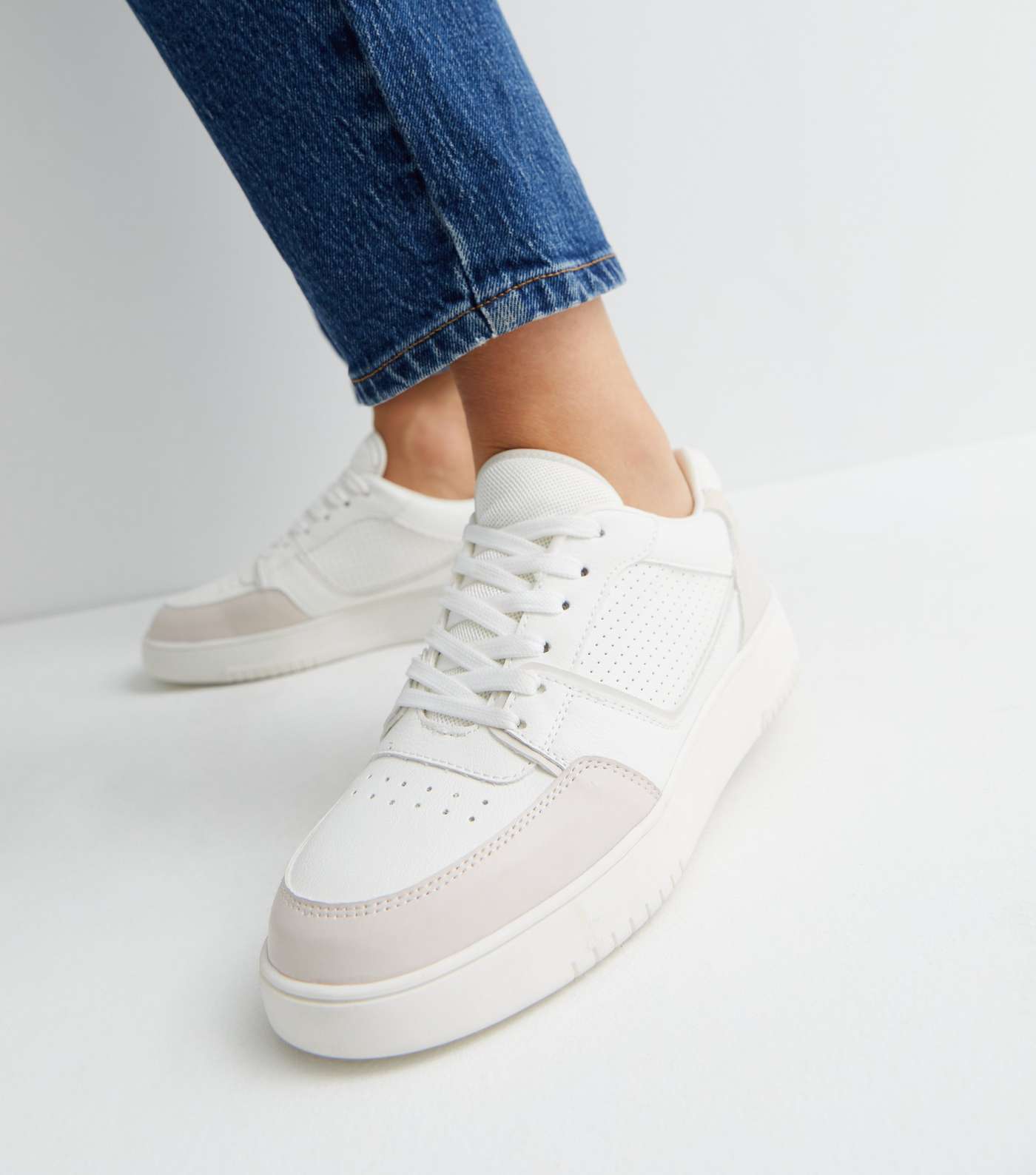 White Leather-Look Perforated Colour Block Lace Up Trainers Image 2