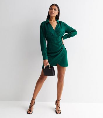 Dark Green Collared Mini Wrap Dress New Look