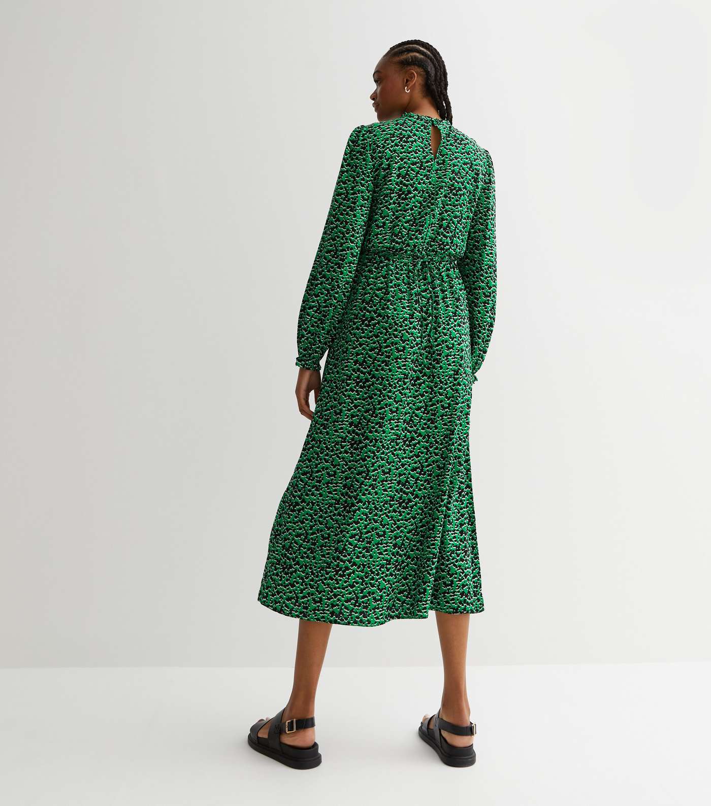 Tall Green Abstract High Neck Puff Sleeve Midi Dress Image 4