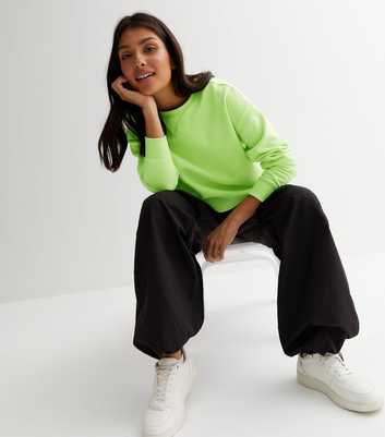 Light Green Jersey Crew Neck Long Sleeve Sweatshirt