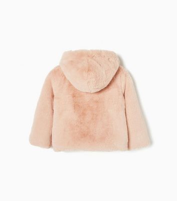 Pink fur outlet coat new look