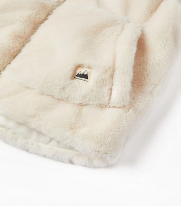 Ugg keily deals faux fur throw