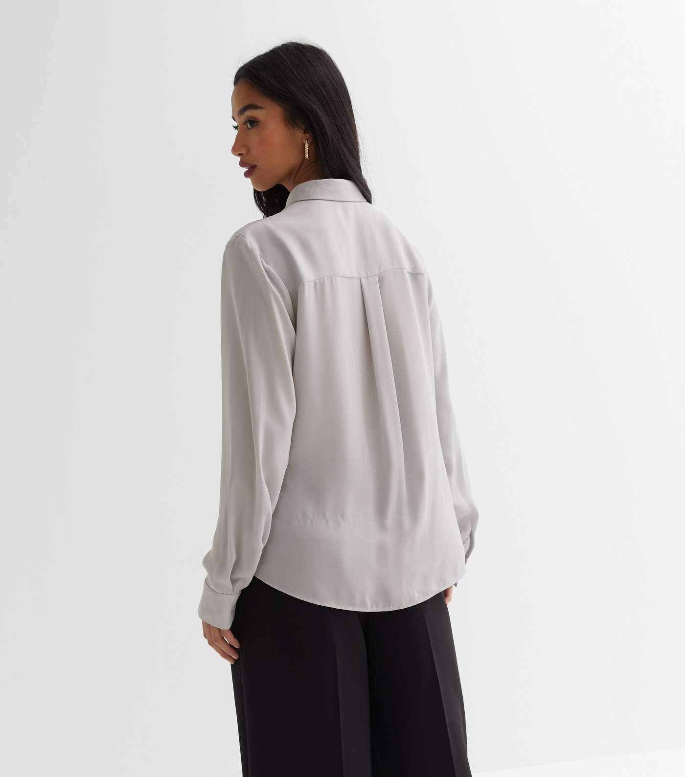 Petite Pale Grey Collared Long Sleeve Shirt Image 4