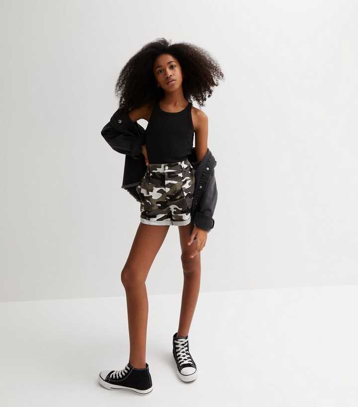 Girls Light Grey Camo Cargo Shorts