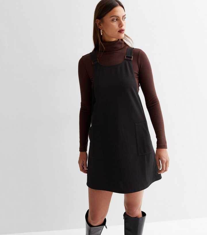 Black Pocket Front Pinafore Dress