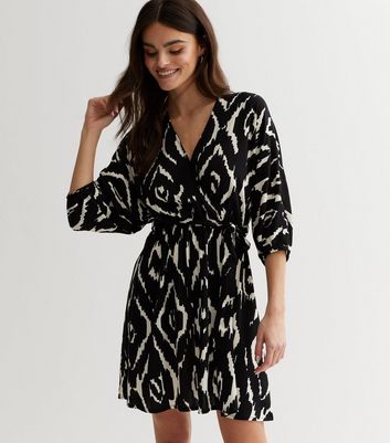 Black wrap dress new look best sale