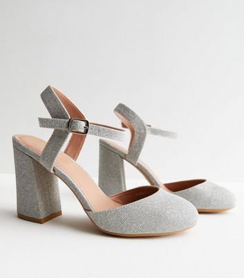 white chunky heels new look
