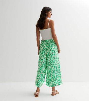 Green wide shop leg cropped trousers