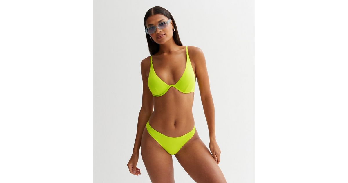 Mustard Textured V Front Bikini Bottoms New Look