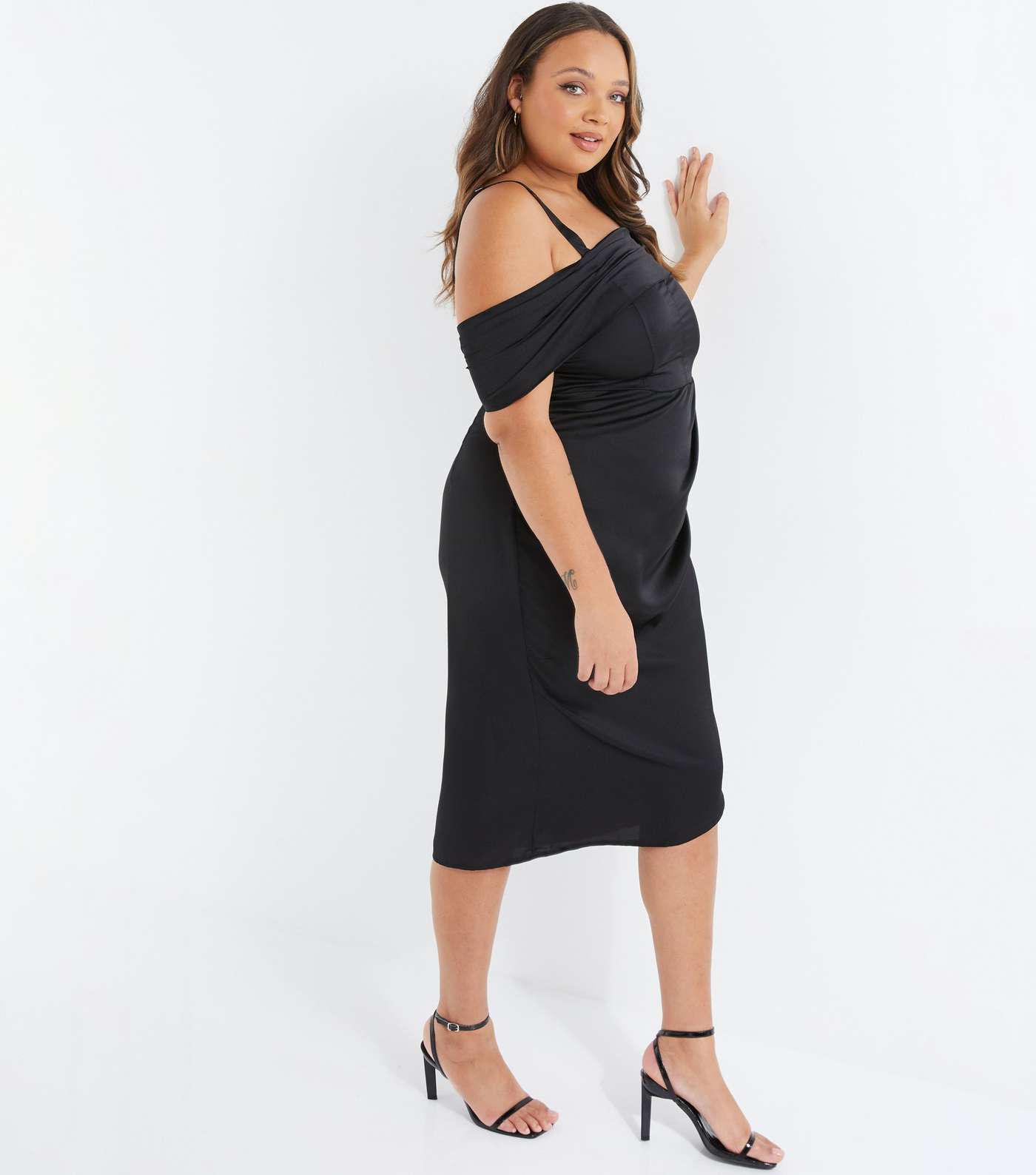 QUIZ Curves Black Satin Strappy Cold Shoulder Midi Dress Image 2