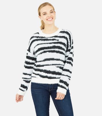 Mela White Zebra Print Fluffy Knit 