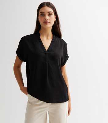 Black Roll Sleeve Overhead Shirt