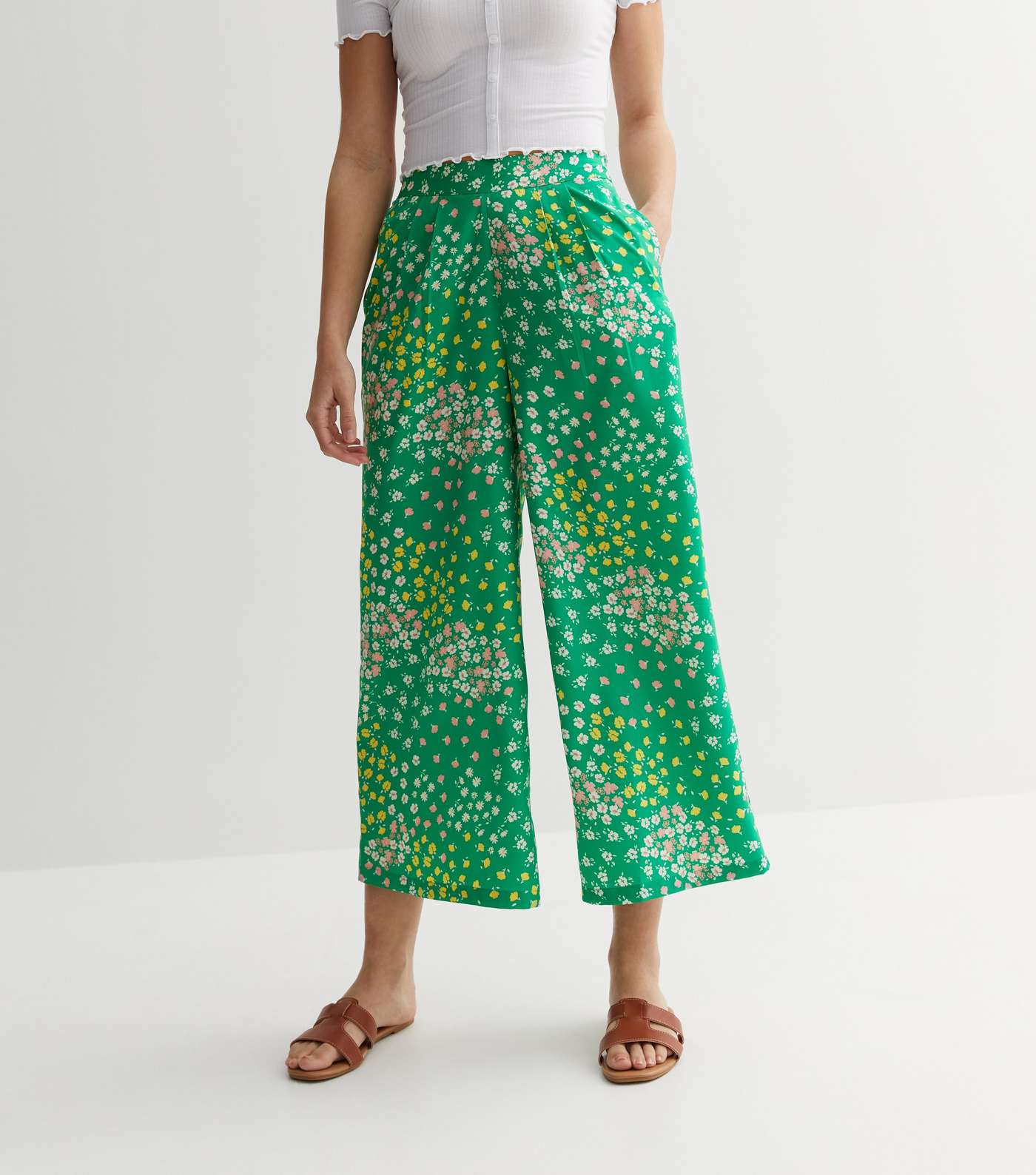 Green Floral Wide Leg Crop Trousers Image 2