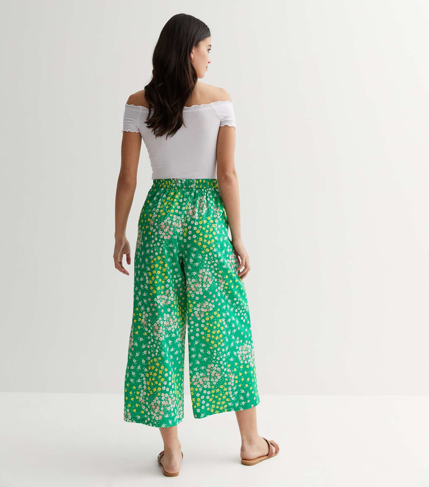 Green Floral Wide Leg Crop Trousers Image 4