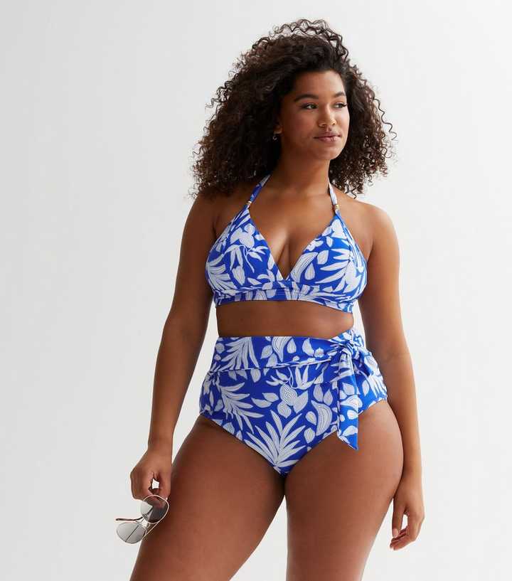 https://media2.newlookassets.com/i/newlook/855768849/womens/clothing/swimwear/curves-blue-tropical-spot-high-waist-bikini-bottoms.jpg?strip=true&qlt=50&w=720