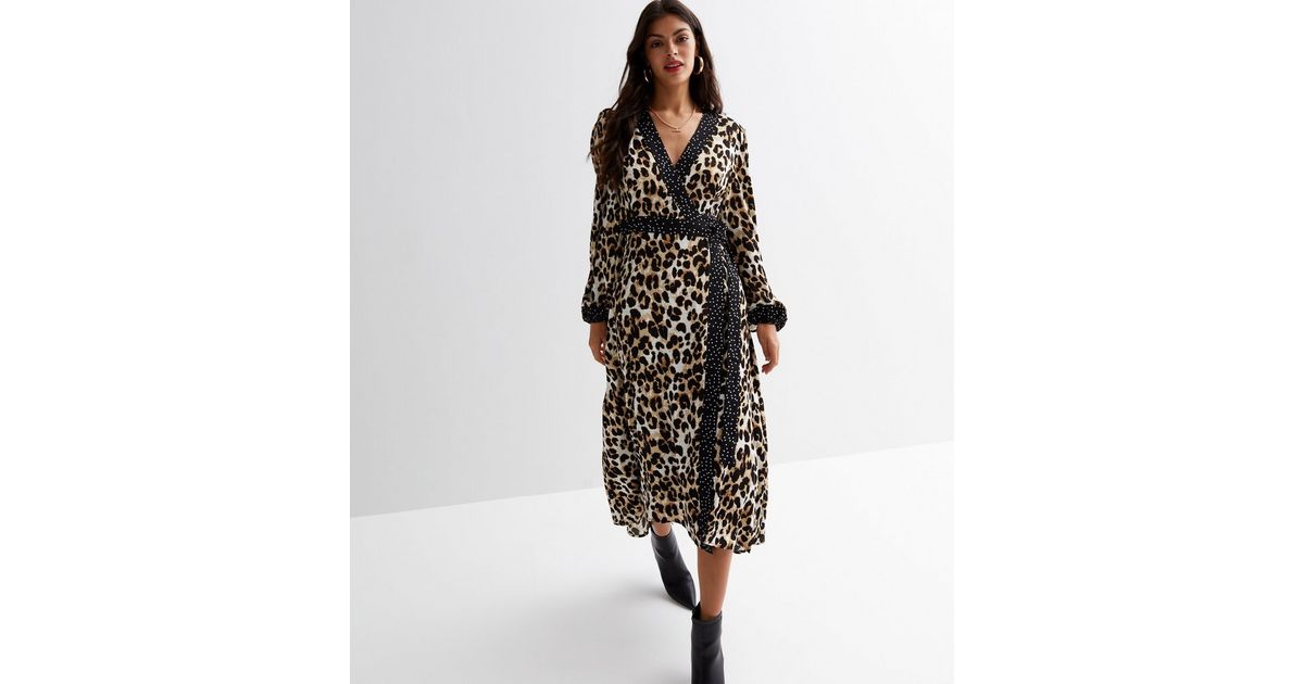 Gini London Brown Leopard Print V Neck Spot Trim Midi Dress | New Look
