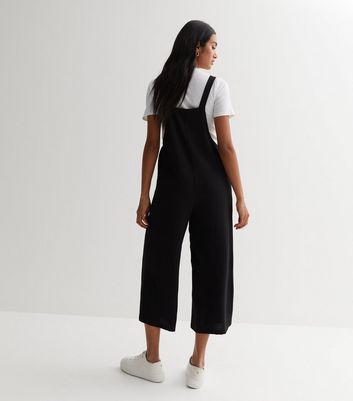 Black Wide Leg Crop Dungaree Jumpsuit New Look