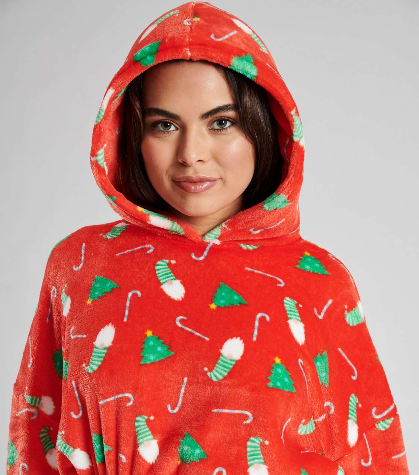 Loungeable Red Fleece Hoodie and Shorts Pyjama Set with Christmas Print Image 4