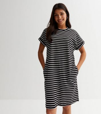 Black white striped t shirt sale dress