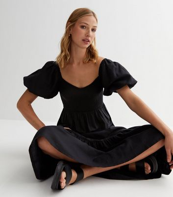 Black puff on sale sleeve midi dress