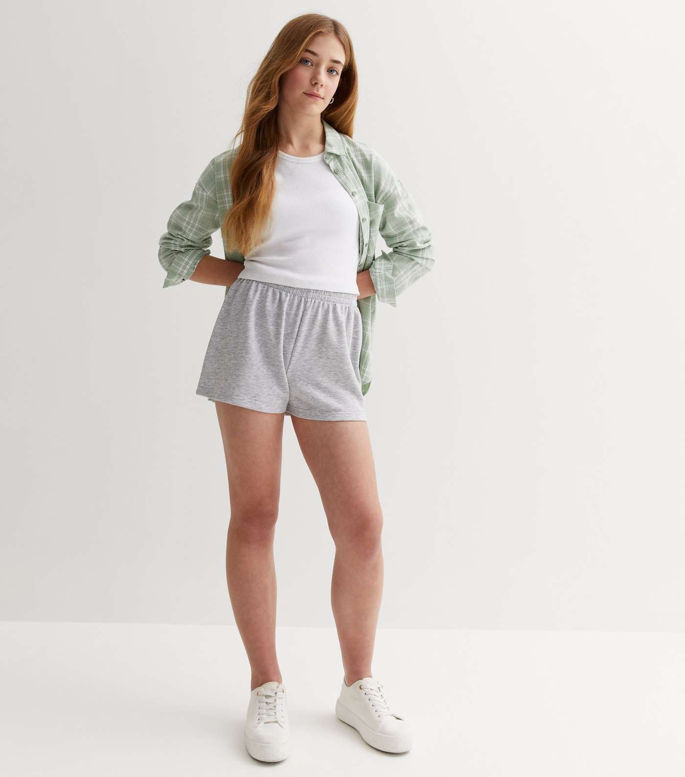Girls Grey Jogger Shorts Image 2