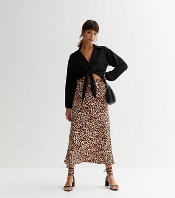 Silk crepe midi outlet skirt