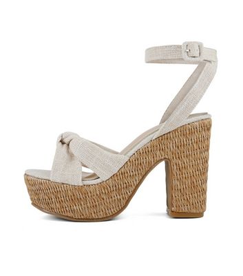 Beach hot sale platform sandals