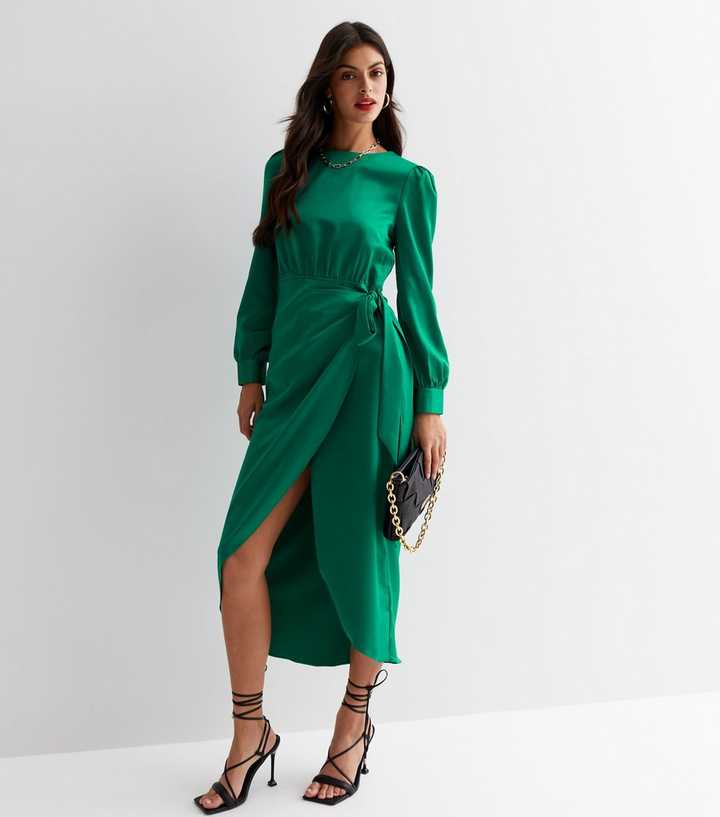 https://media2.newlookassets.com/i/newlook/856426638/womens/clothing/dresses/cameo-rose-dark-green-satin-long-puff-sleeve-midi-wrap-dress.jpg?strip=true&qlt=50&w=720